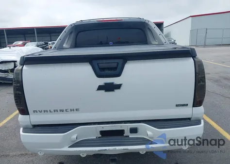 2011 Chevrolet Avalanche Lt z USA, uszkodzony, nr VIN 3GNTKFE3XBG101145